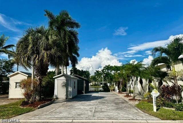 1282 Silver Lakes Blvd., Naples, FL 34114