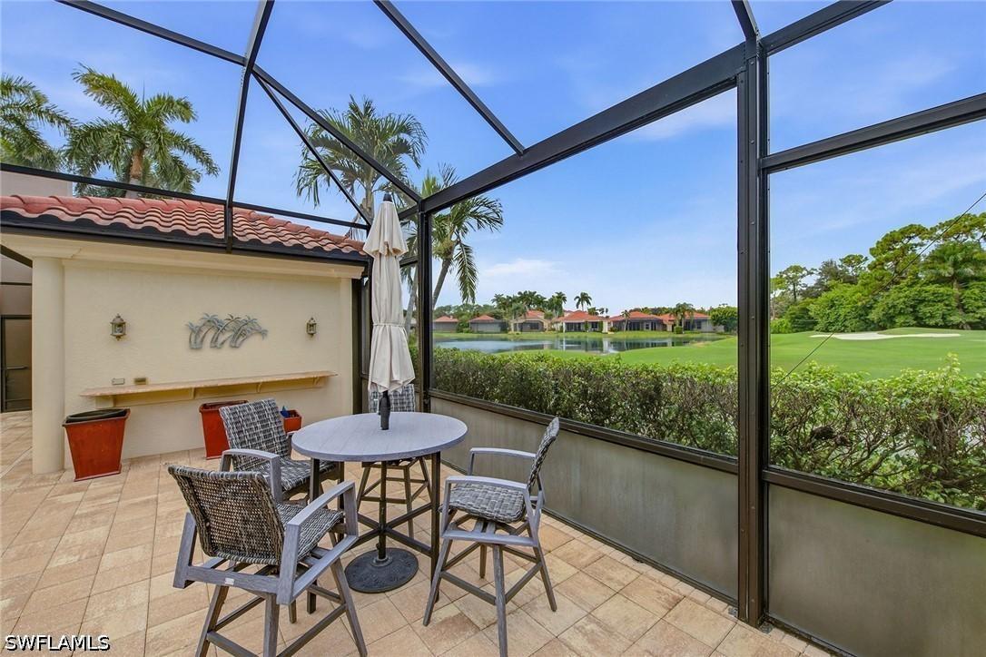1324 Via Portofino, Naples, FL 34108