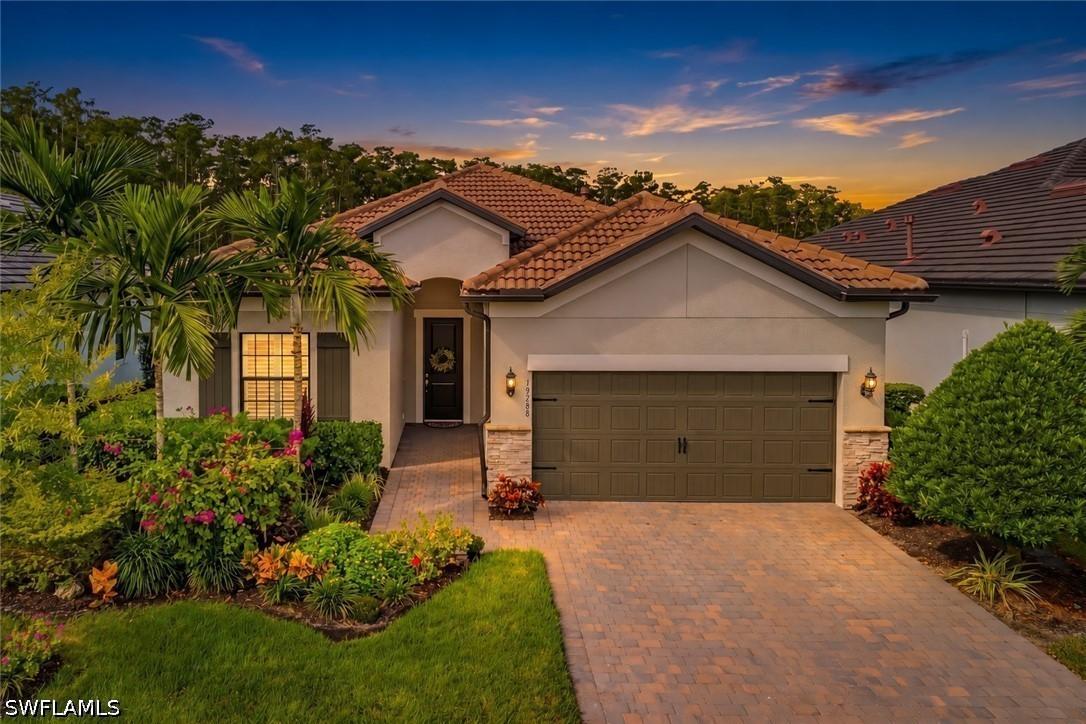 19288 Aqua Shore Dr., Estero, FL 33913