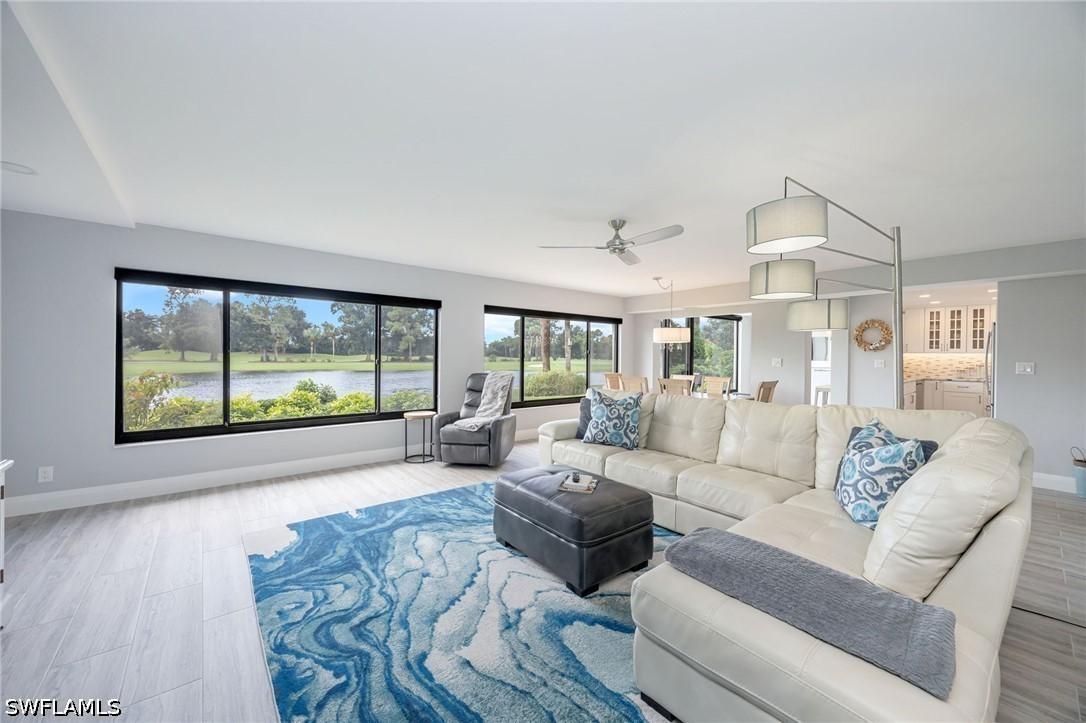813 Wildwood Ln., Naples, FL 34105