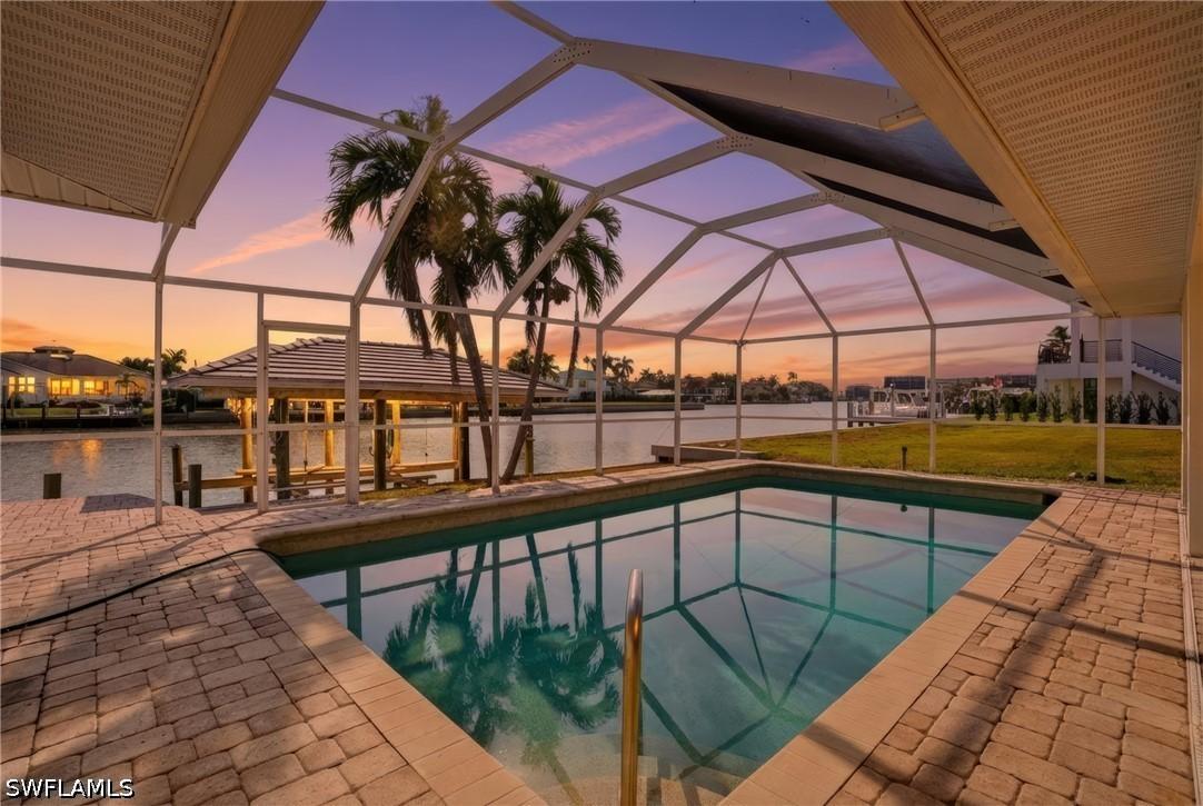 380 Conners Ave., Naples, FL 34108