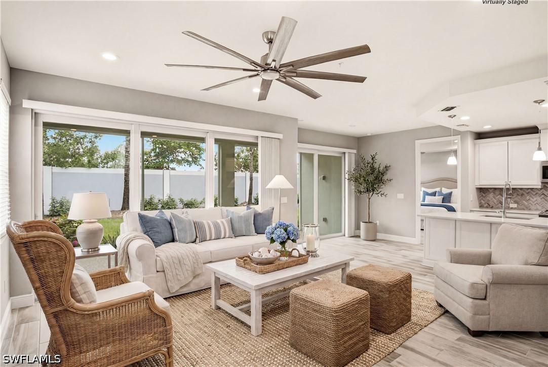 2664 Seychelles Cir. #2401, Naples, FL 34112