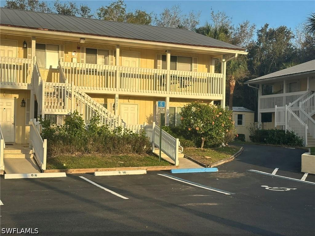 4621 Bayshore Dr. #Q6, Naples, FL 34112