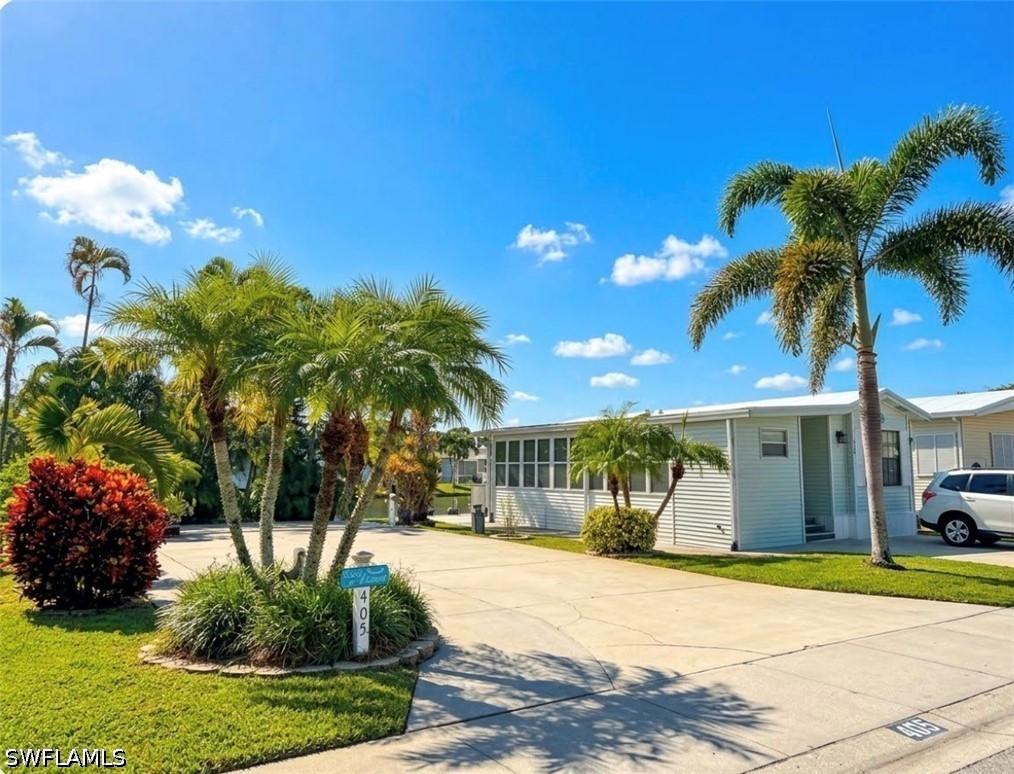 405 Imperial Wilderness Blvd., Naples, FL 34114