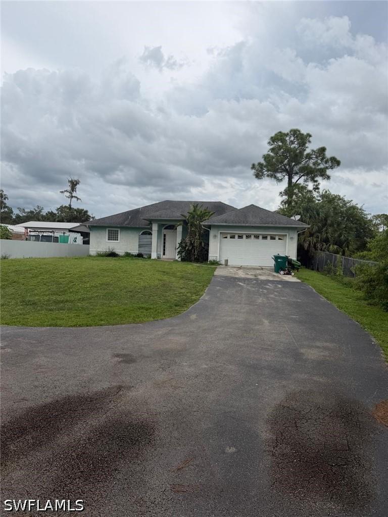 3241 10th Ave., Naples, FL 34120