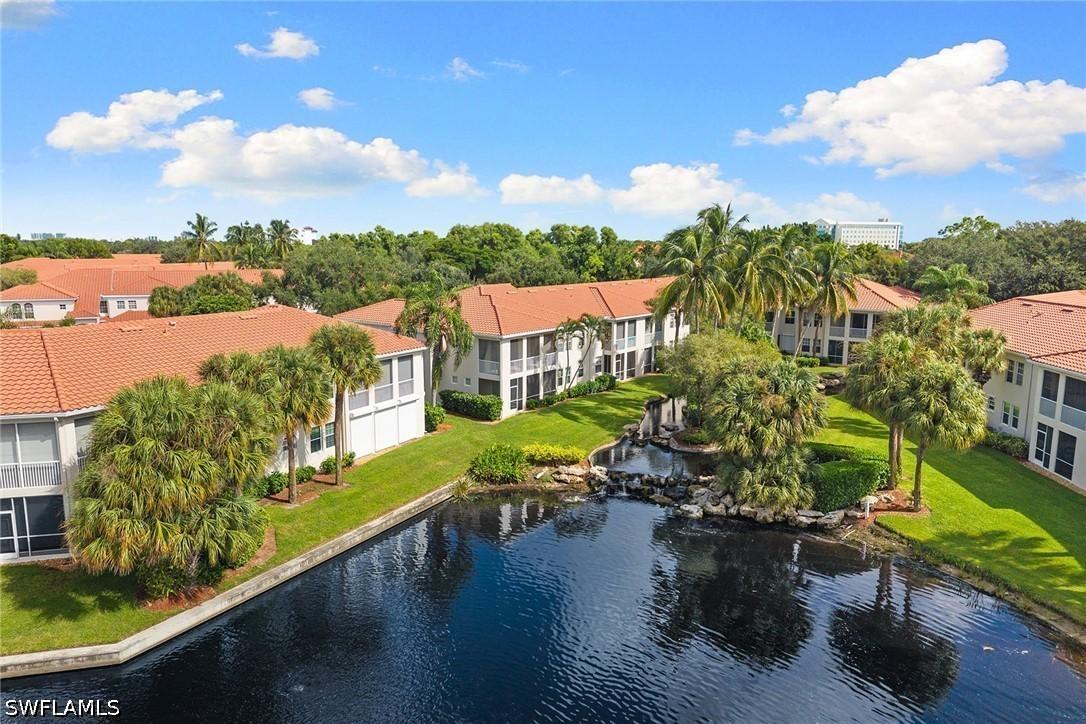 400 L Ambiance Cir. #204, Naples, FL 34108