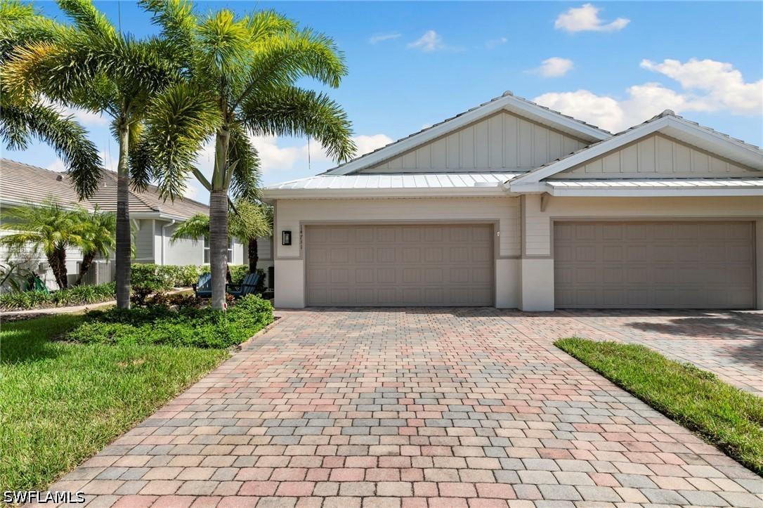 14731 Edgewater Cir., Naples, FL 34114