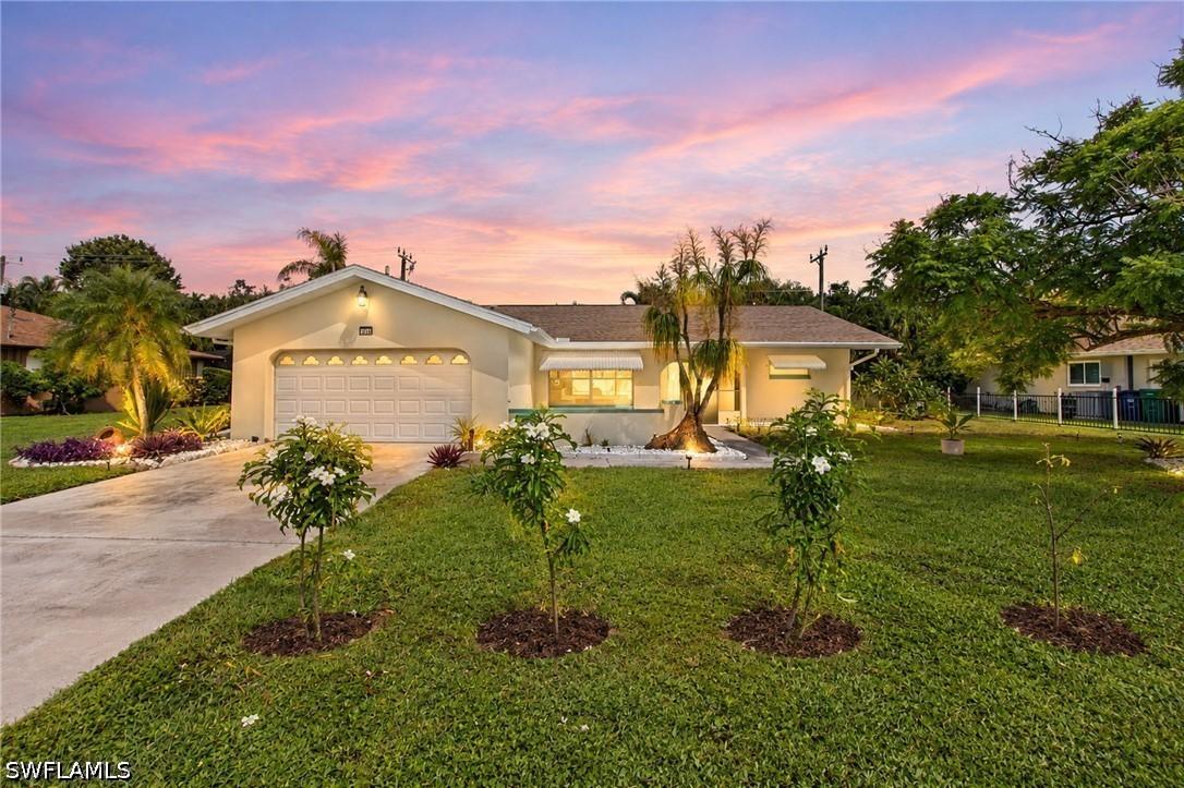 971 N Town And River Dr., Fort Myers, FL 33919