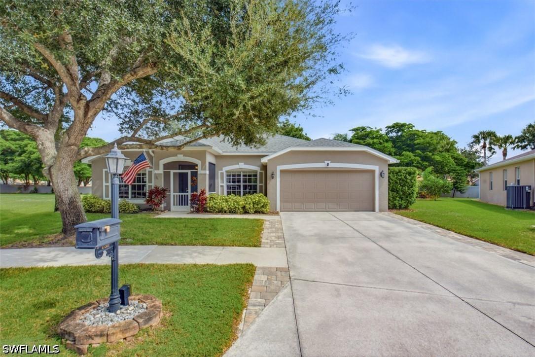 17311 Stepping Stone Dr., Fort Myers, FL 33967