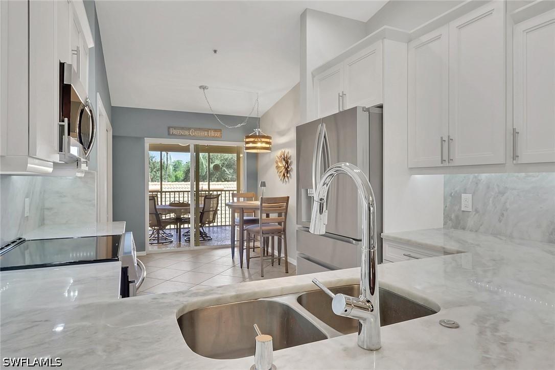 3890 Sawgrass Way #2322, Naples, FL 34112