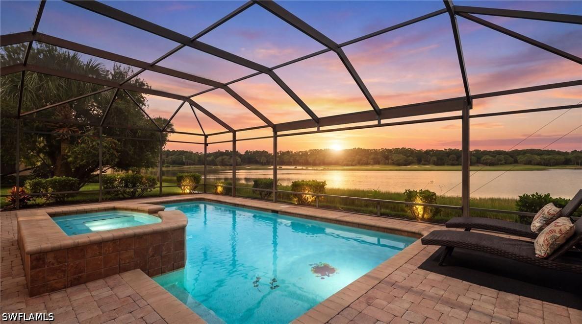 10320 Porto Romano Dr., Miromar Lakes, FL 33913