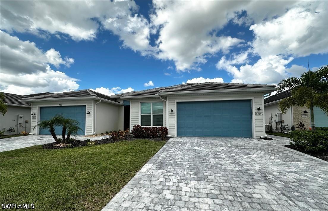 8824 Oceana Way, Naples, FL 34114