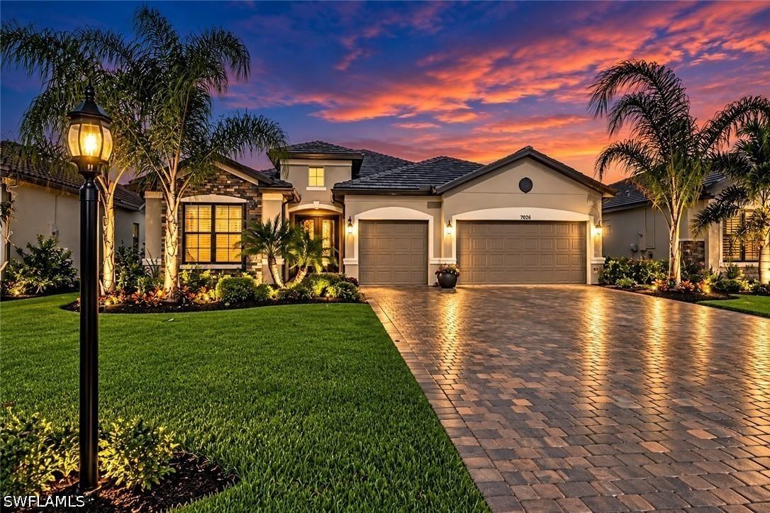 19576 The Place Blvd., Estero, FL 33928