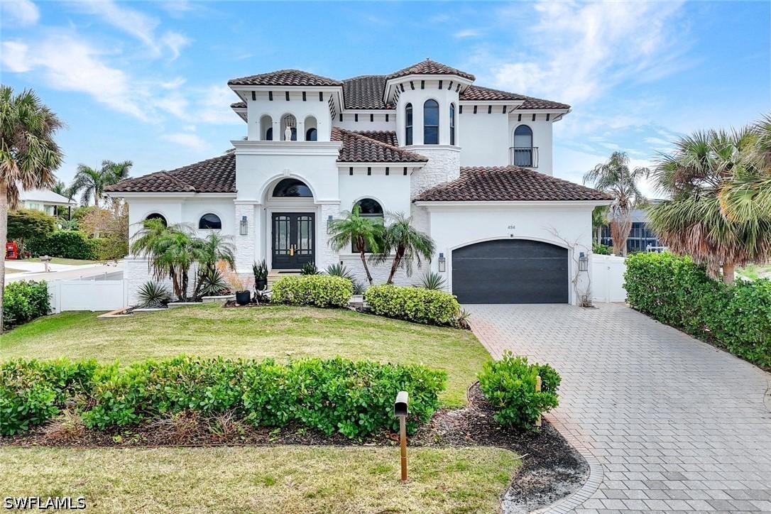 494 Seagull Ave., Naples, FL 34108