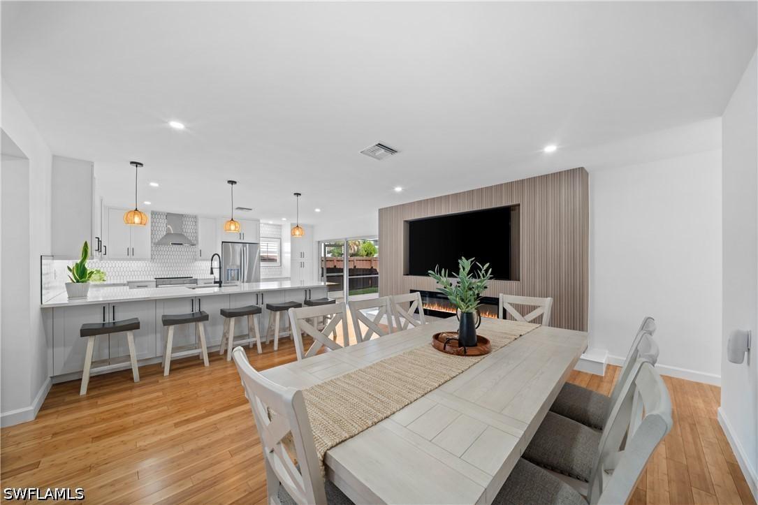 458 Quail Dr., Marco Island, FL 34145