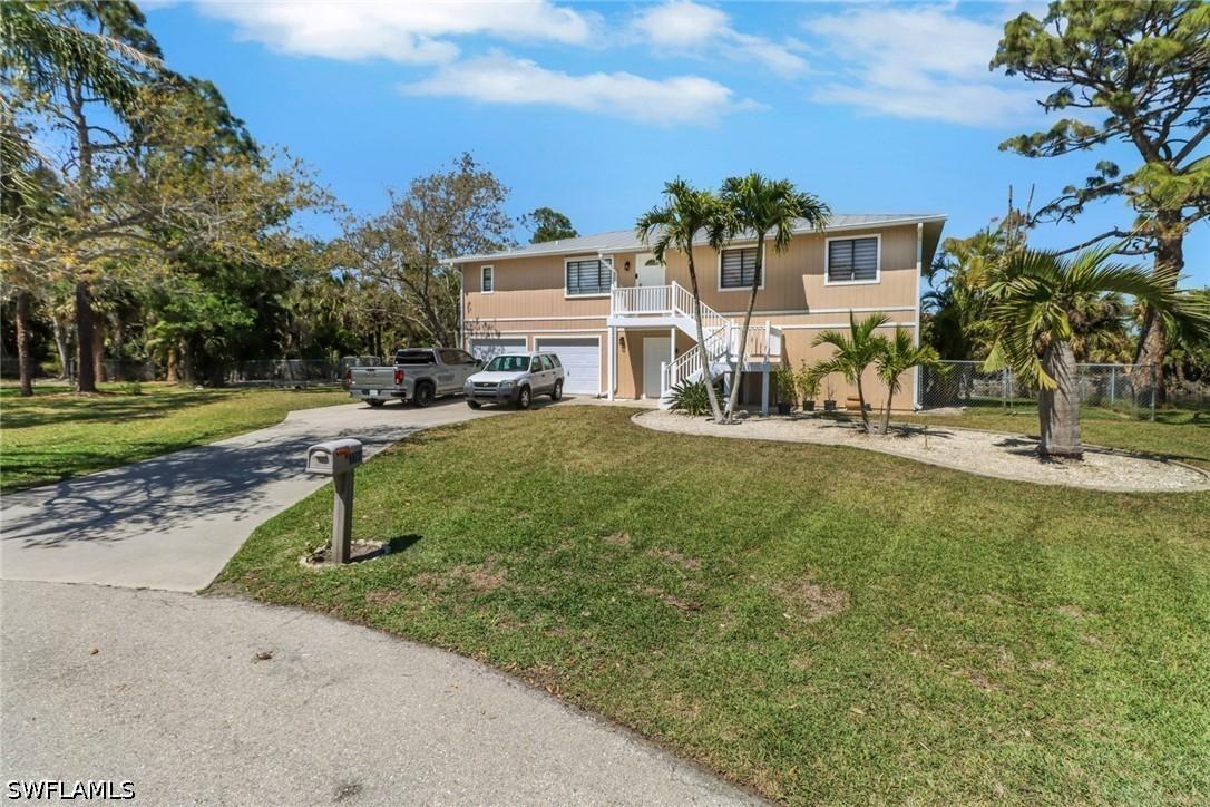 4764 Pembrooke Ln., Bonita Springs, FL 34134