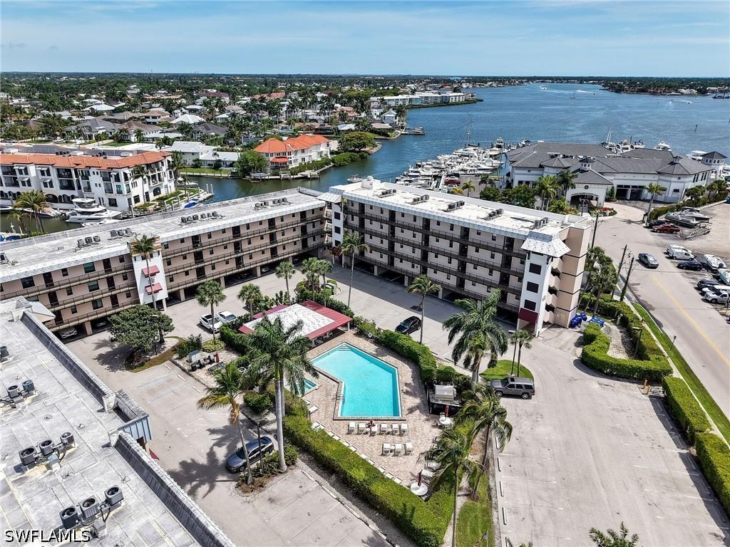 801 River Point Dr. #203A, Naples, FL 34102