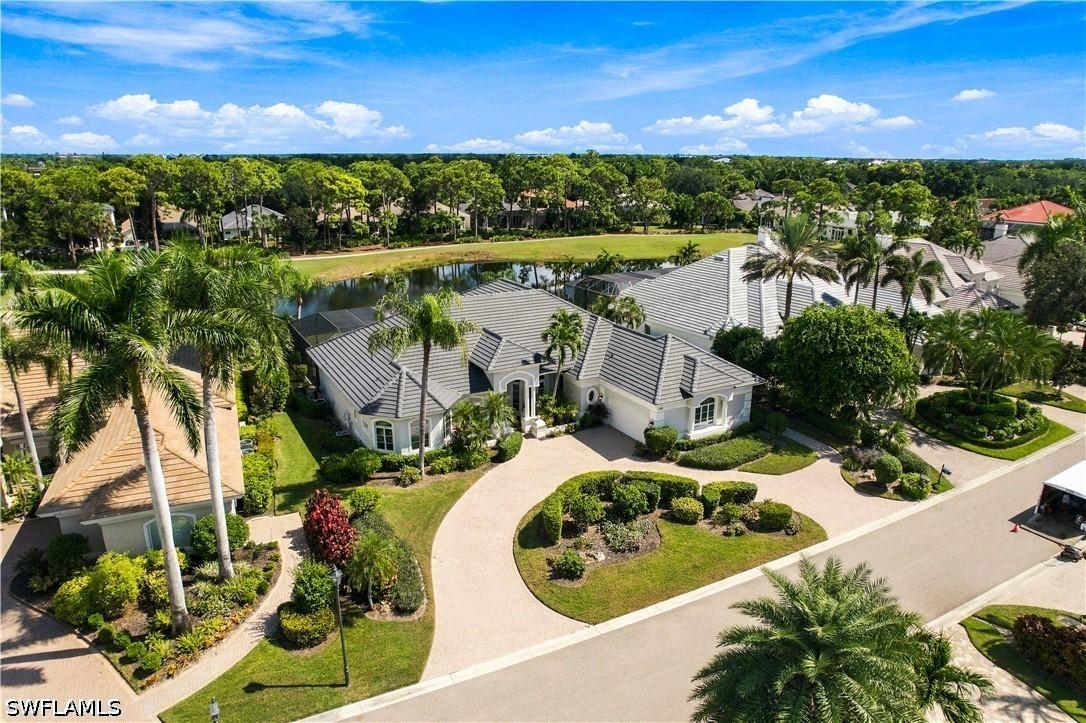 196 Cheshire Way, Naples, FL 34110