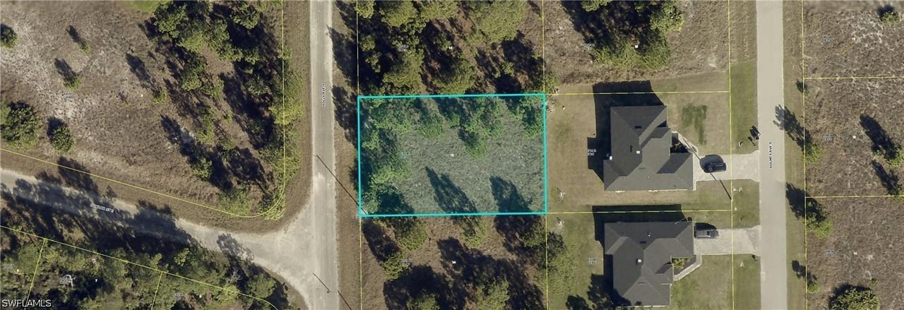 1151 Holly Ave., Lehigh Acres, FL 33974