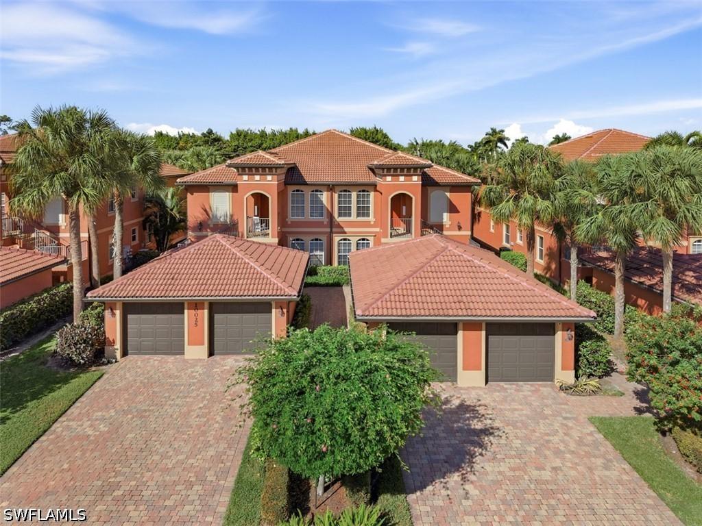 10025 Heather Ln. #704, Naples, FL 34119