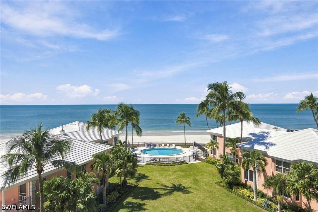 2401 Gulf Shore Blvd. #52, Naples, FL 34103