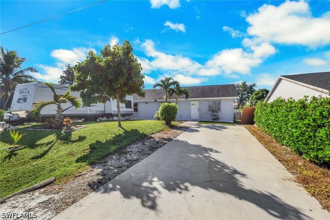 9036/9040 Tangelo Blvd., Fort Myers, FL 33967