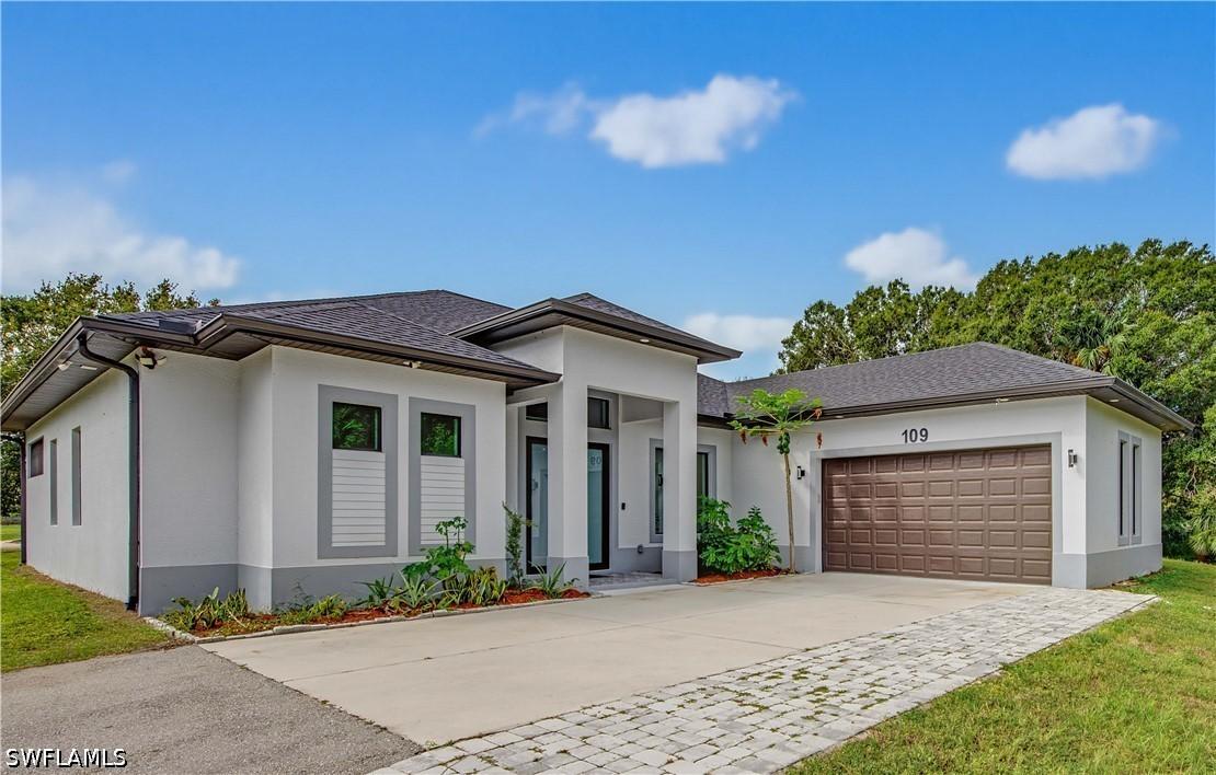109 14th St., Naples, FL 34117