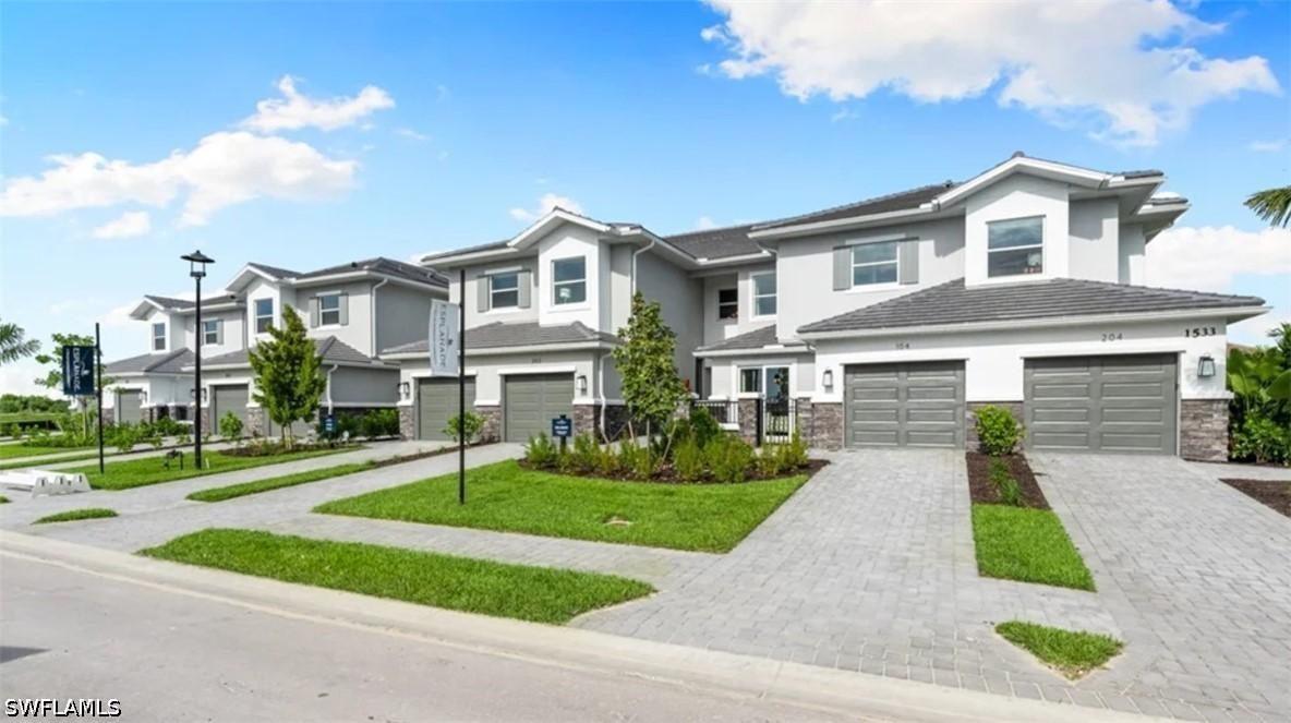15349 Giardino Dr. #13-201, Naples, FL 34114