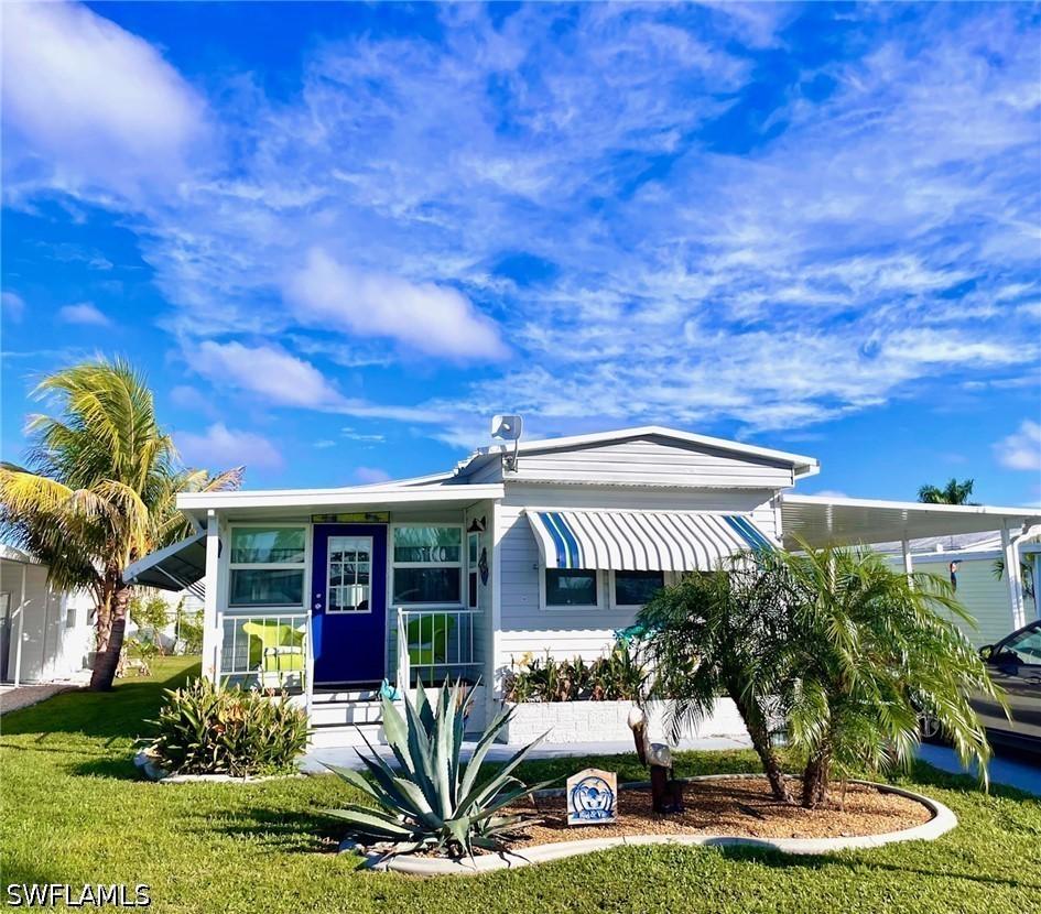 220 Derwent Blvd., Fort Myers, FL 33908