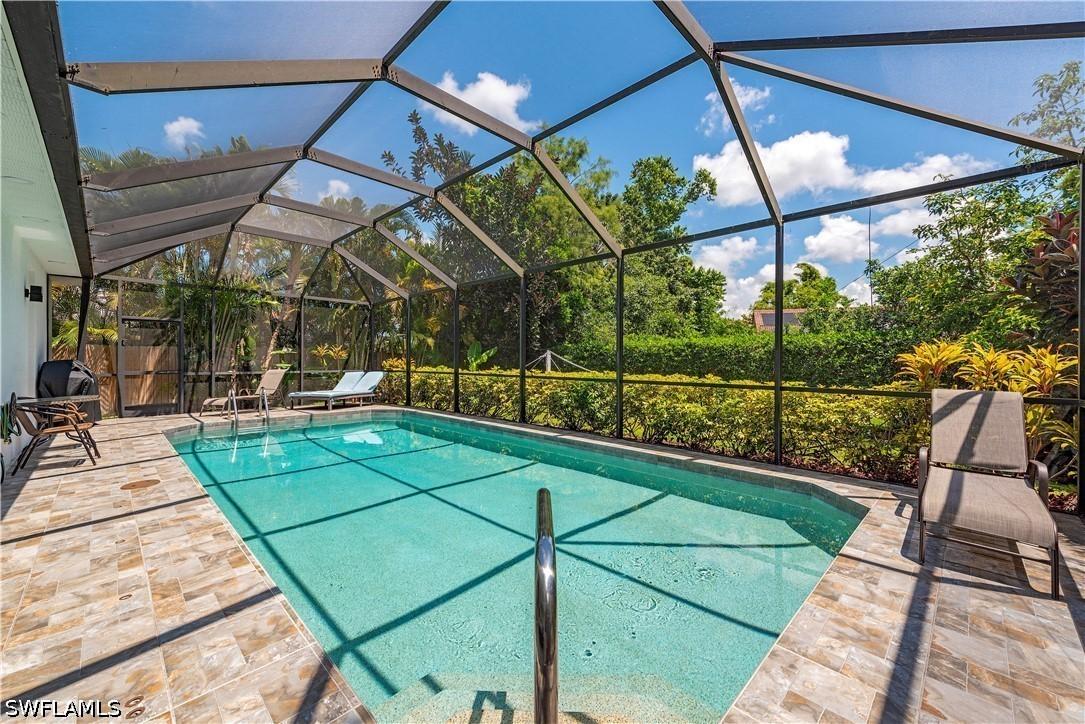 2358 Kings Lake Blvd., Naples, FL 34112