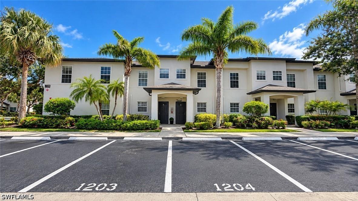 9063 Gervais Cir. #1204, Naples, FL 34120