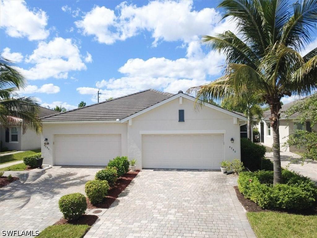 4280 Lemongrass Dr., Fort Myers, FL 33916