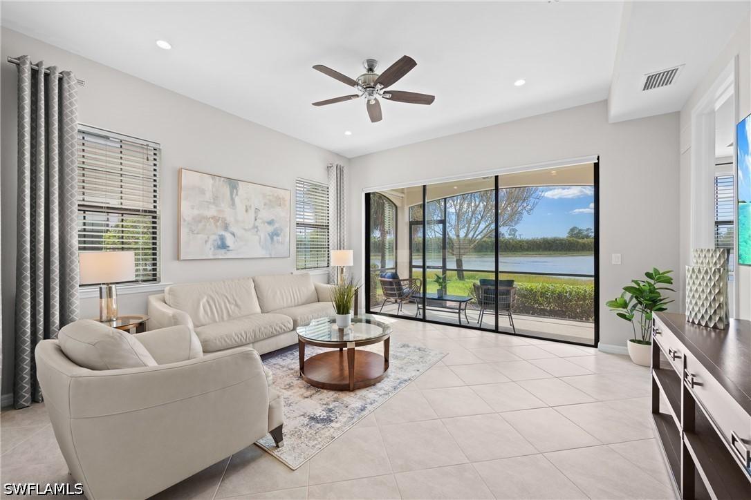 26221 Palace Ln. #101, Bonita Springs, FL 34135