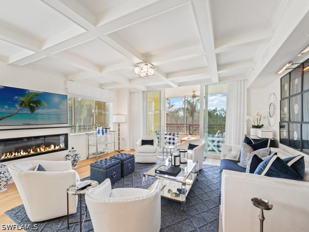 2738 Tiburon Blvd. #202, Naples, FL 34109