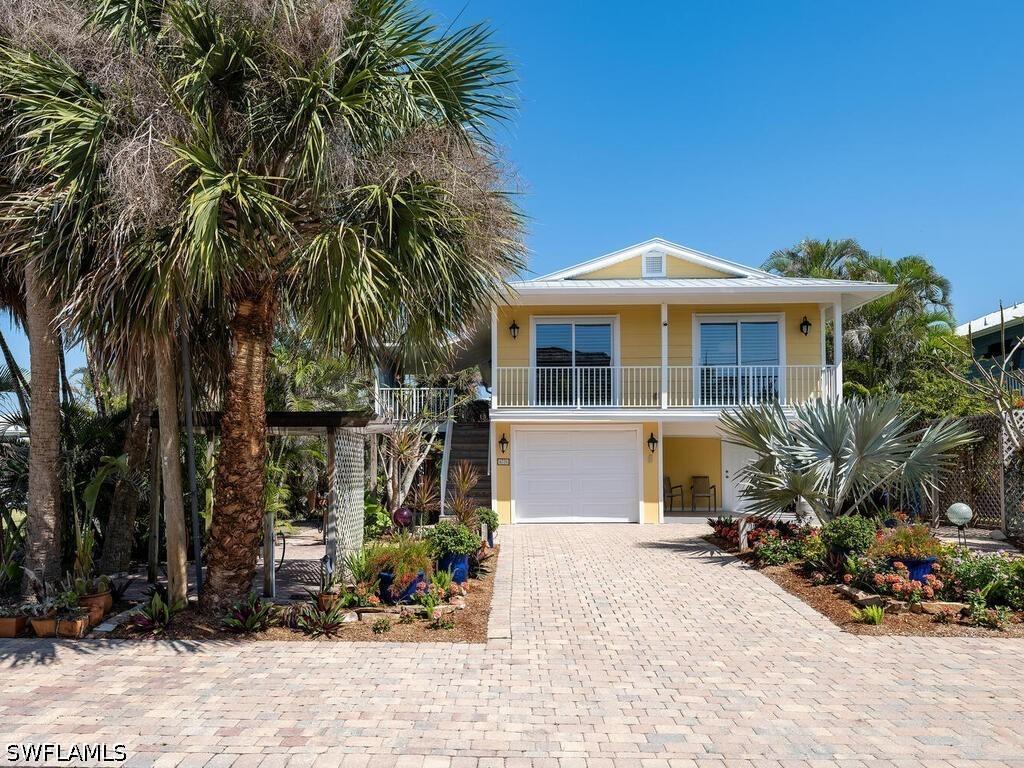 4738 Jackfish St., Bonita Springs, FL 34134