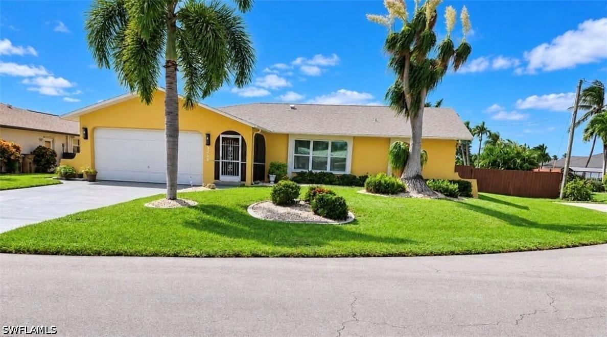 5214 Willow Ct., Cape Coral, FL 33904