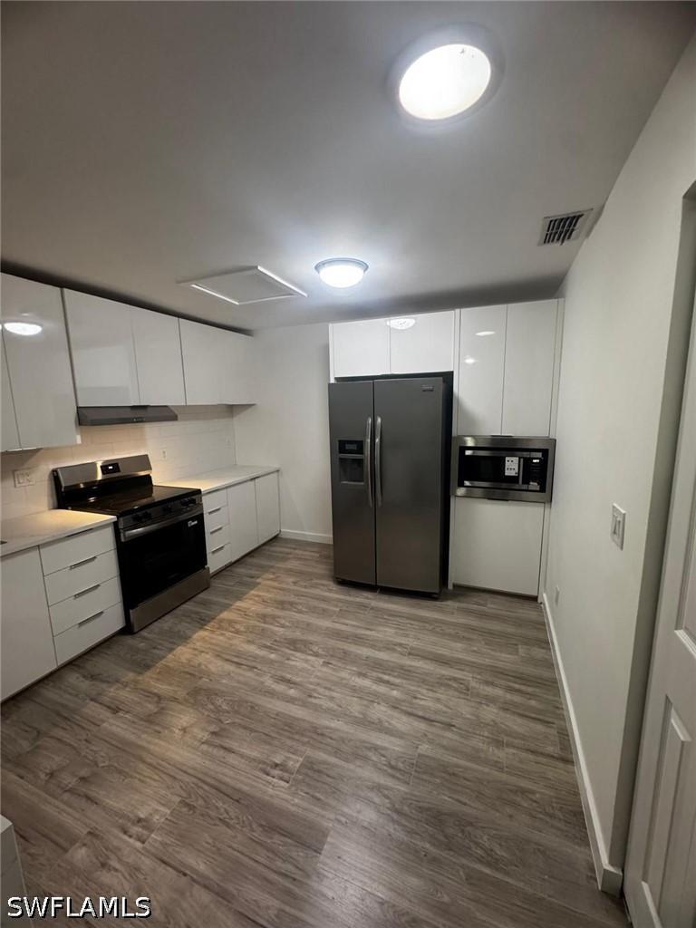 15466 Crystal Lake Dr., North Fort Myers, FL 33917