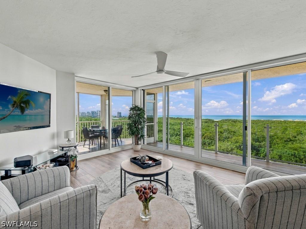 6101 Pelican Bay Blvd. #702, Naples, FL 34108