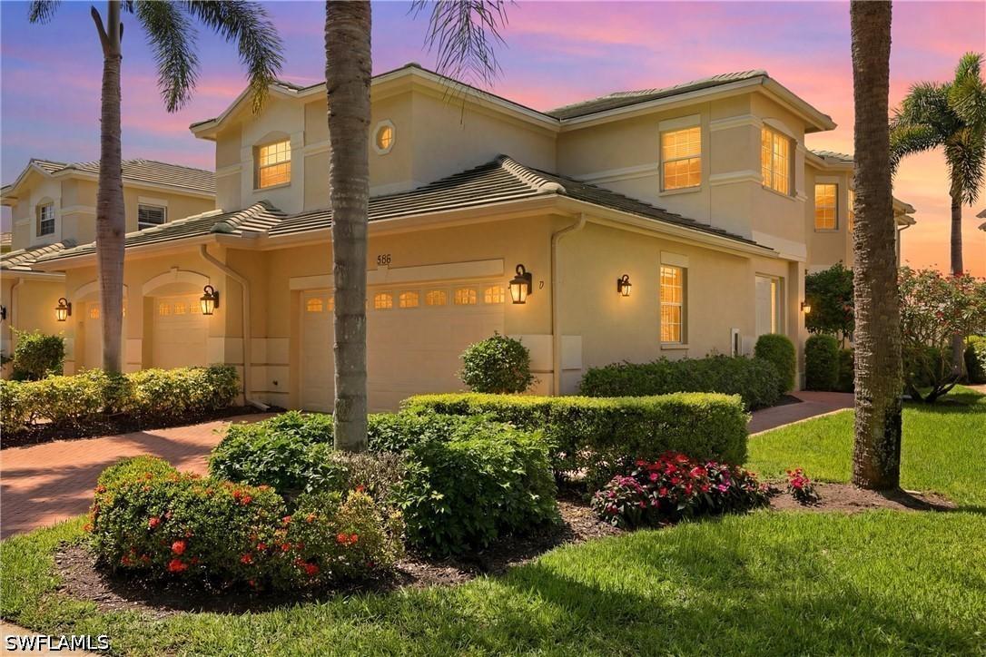 566 Vintage Reserve Ln. ##21-D, Naples, FL 34119