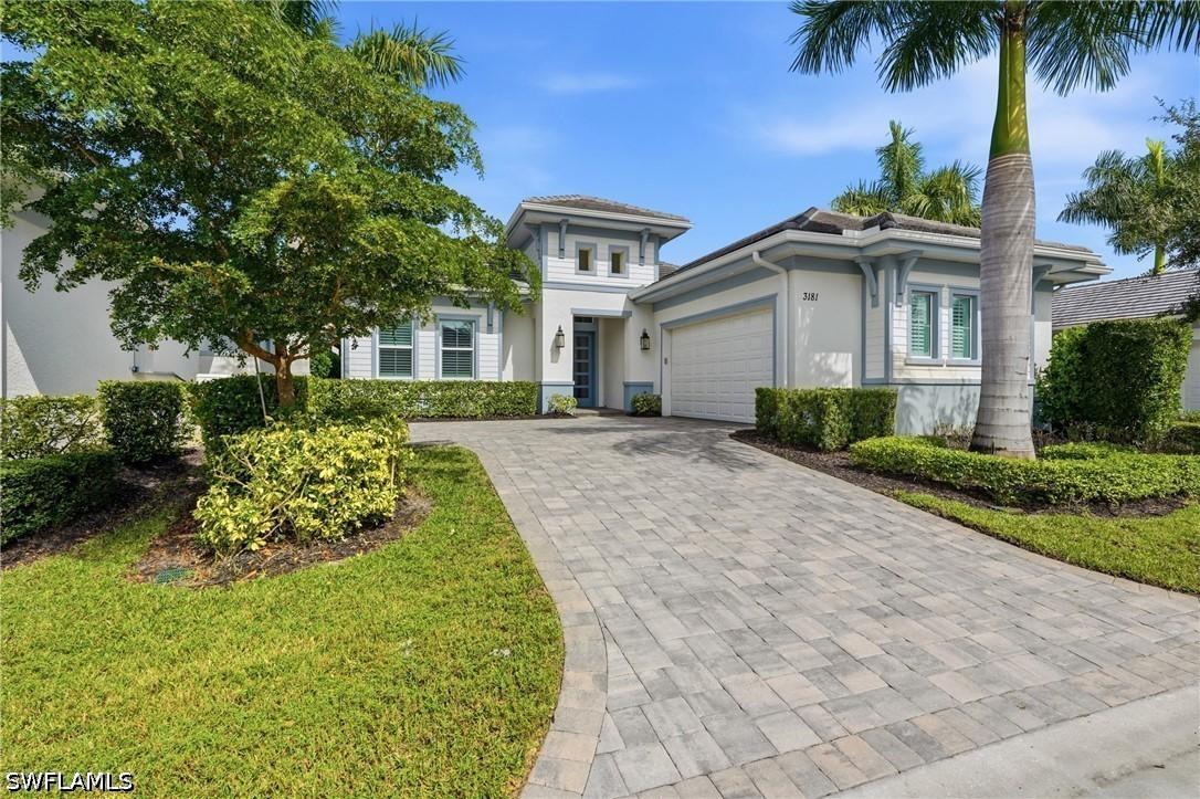 3181 Capistrano Ln., Naples, FL 34114