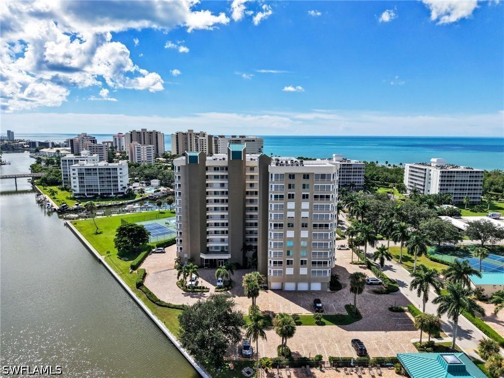 25 Bluebill Ave. #204, Naples, FL 34108