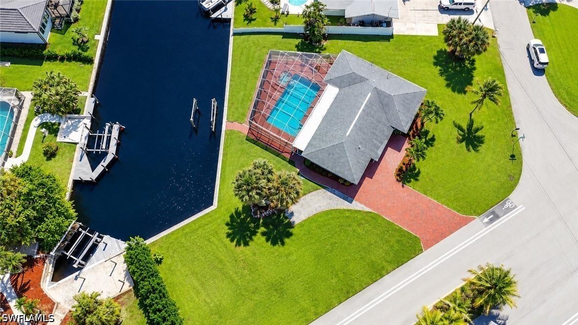 5301 Bayview Ct., Cape Coral, FL 33904