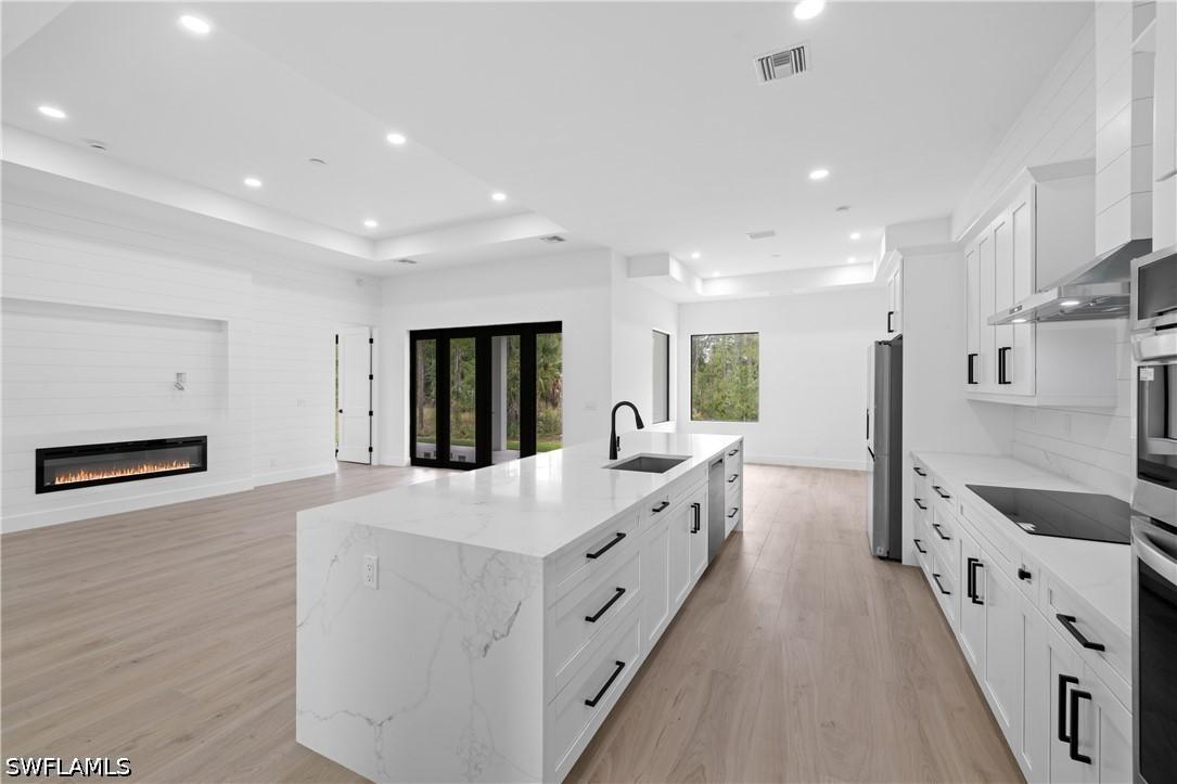 2660 Everglades Blvd., Naples, FL 34117