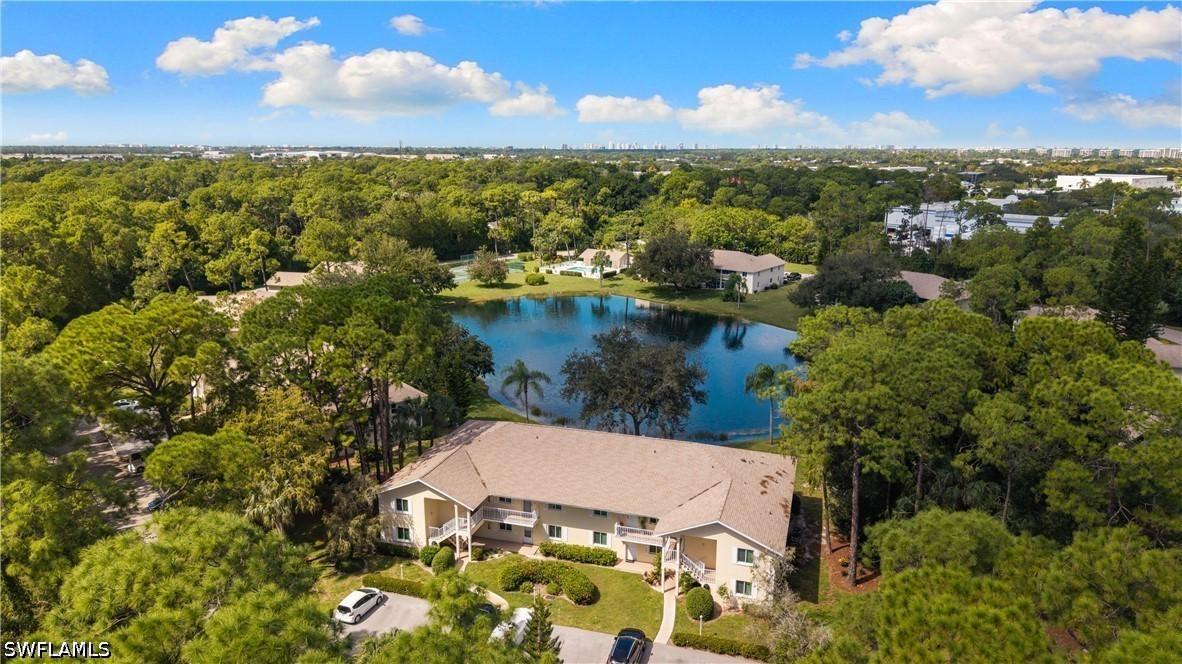 250 Timber Lake Cir. #E101, Naples, FL 34104