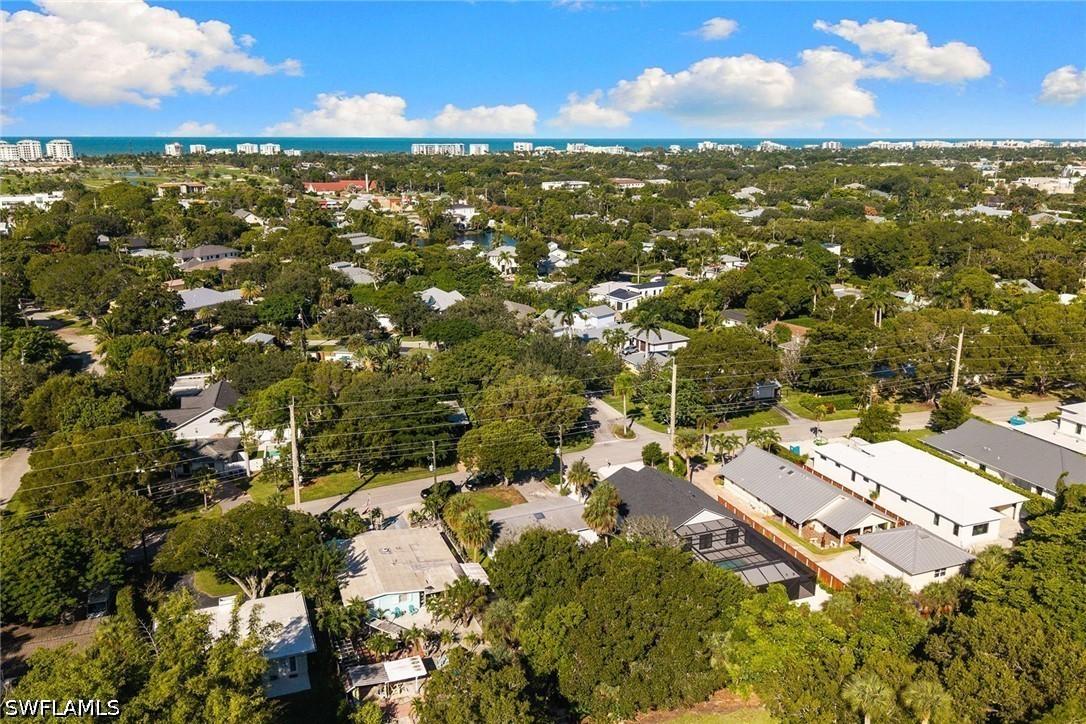 1010 13th St., Naples, FL 34102