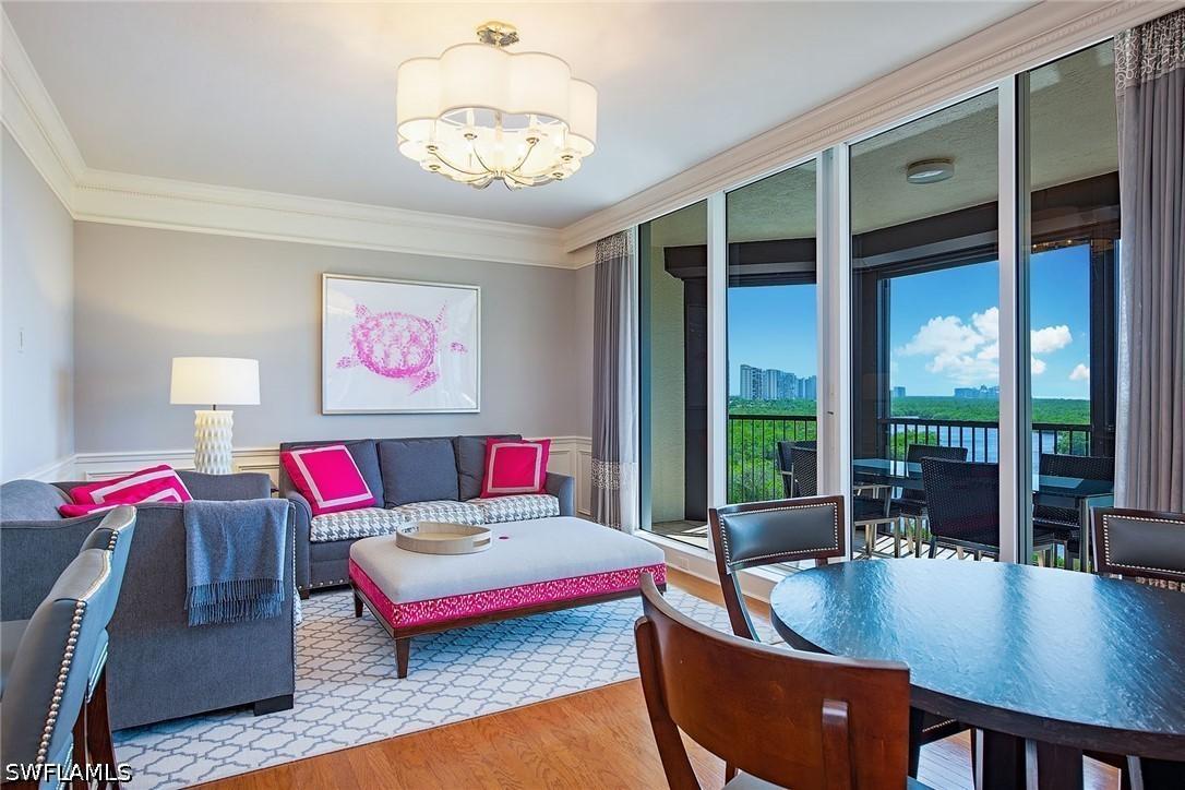 8960 Bay Colony Dr. #602, Naples, FL 34108