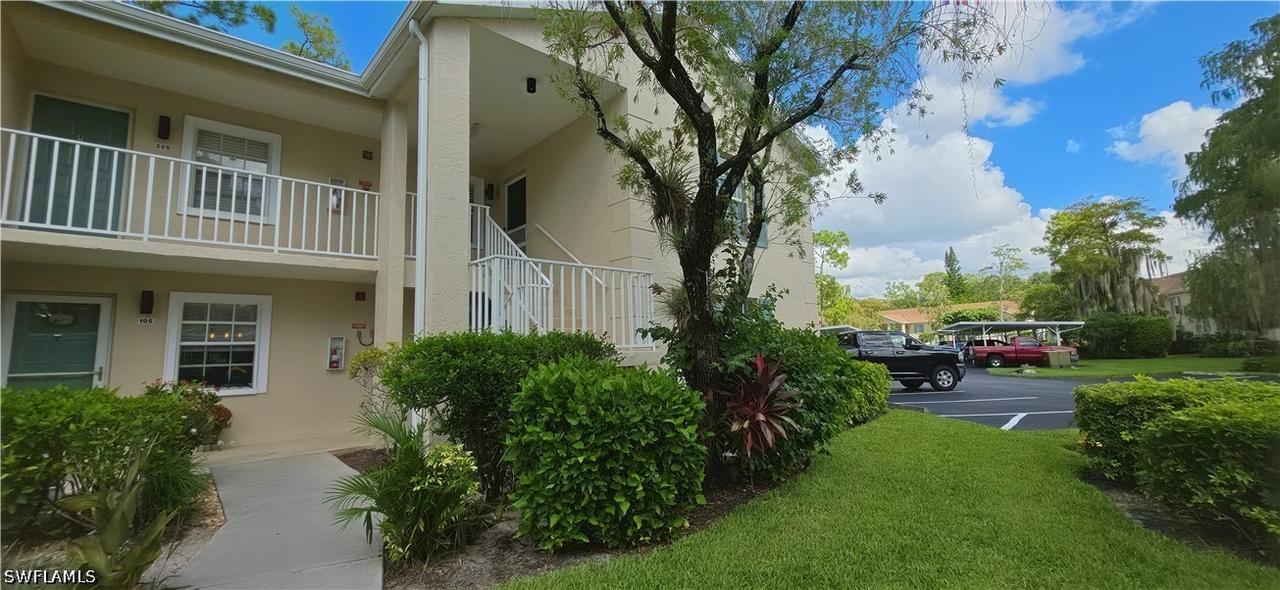 1704 Kings Lake Blvd. #206, Naples, FL 34112