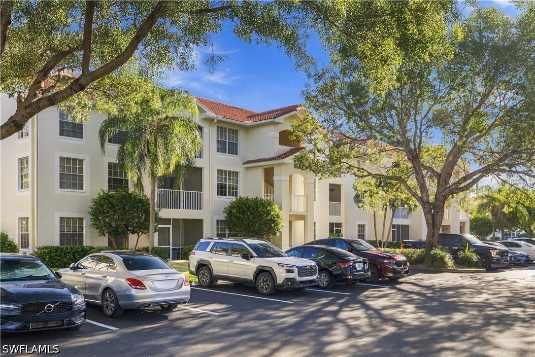 4620 Saint Croix Ln. #925, Naples, FL 34109