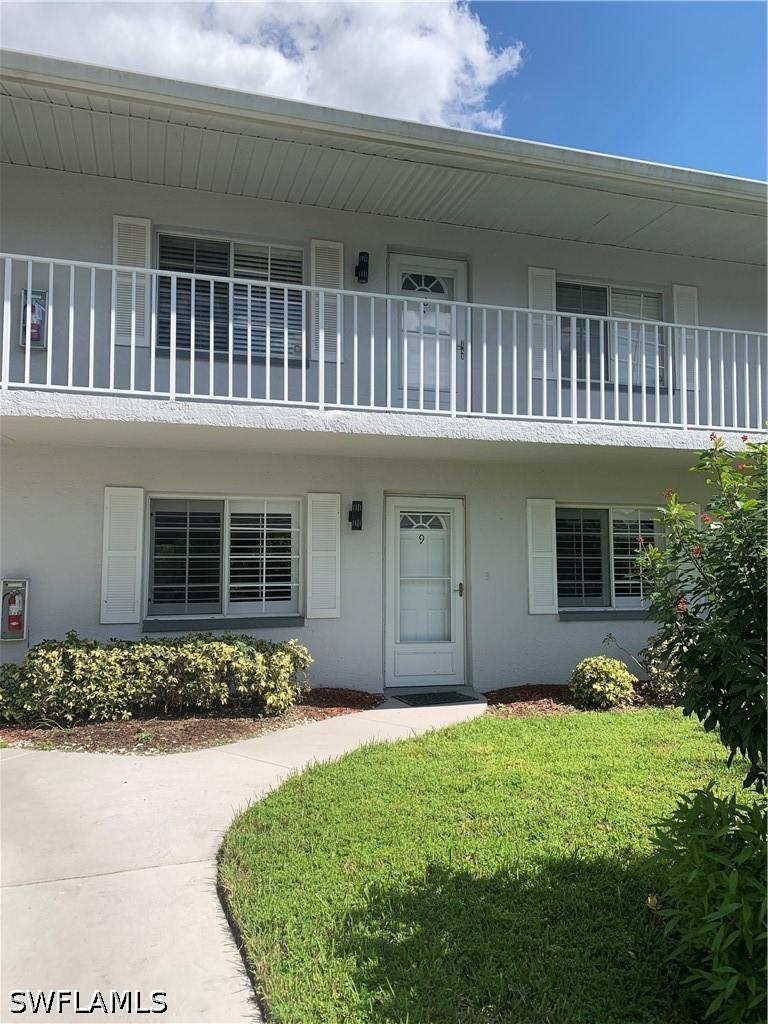 260 Belina Dr. #9, Naples, FL 34104