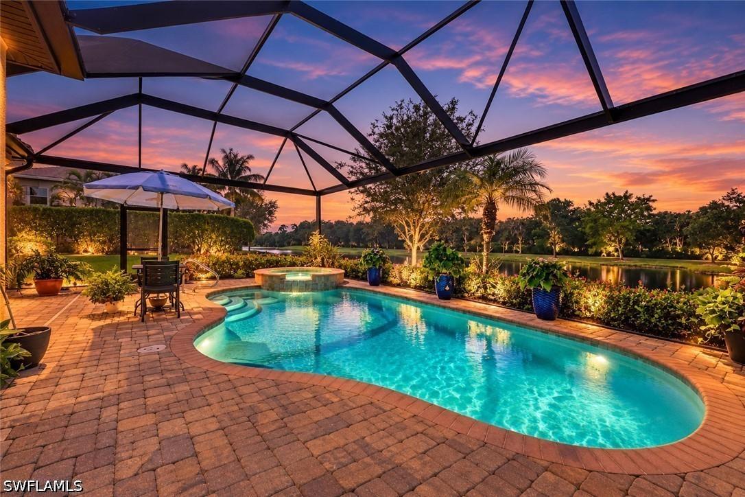 3130 Aviamar Cir., Naples, FL 34114